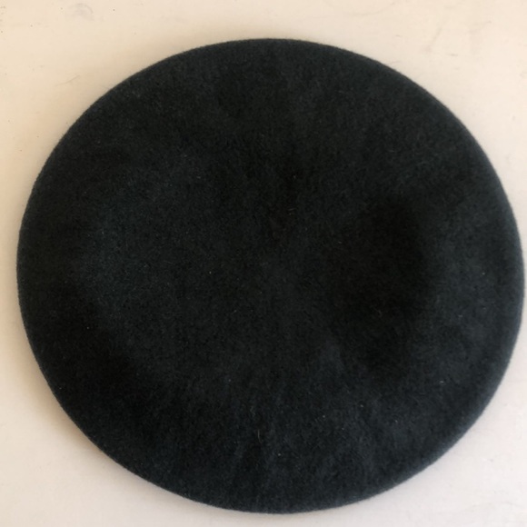 Kangol monty beret size large in evergreen - Picture 6 of 6